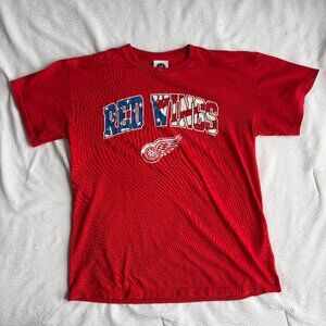 NHL Detroit Red Wings USA Design Red T-Shirt Men's Size Medium